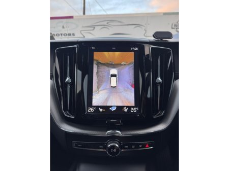 2018 Volvo XC60 2.0 T8 R-DESIGN PRO AWD 303PS AUTO B4 MOMENTUM 197HP 5DR A €29,800 thumbnail