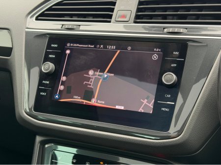 2021 Volkswagen Tiguan - thumbnail 27