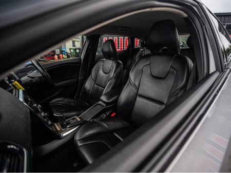 2014 Volvo V40 2014 Volvo V40 Cross Country Auto/New NCT/Warranty €10,888 thumbnail