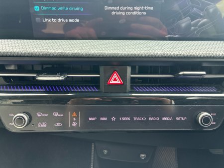 2022 Kia EV6 - thumbnail 24