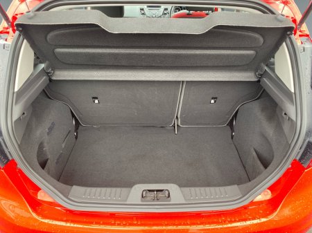 2016 Ford Fiesta - thumbnail 7