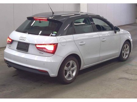 2018 Audi A1 - thumbnail 9