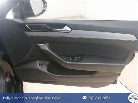 2020 Volkswagen Passat Passat Se Nav Tdi S-A SE Nav TDi EVO 150 DSG Auto Start/Stop €20,950 thumbnail