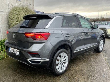 2020 Volkswagen T-Roc SPORT AUTOMATIC 1.5 PETROL //HIGH SPEC//PANORAMIC GLASS ROOF//SAT NAV//KEYLESS ENTRY// thumbnail