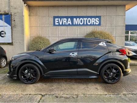 2023 Toyota C-HR SOL MODELLISTA AUTOMATIC HYBRID 1.8 PETROL //360 PARKING CAMERAS//ADAPTIVE CRUISE CONTROL//HALF LEATHER HEATED SEATS//KEYLESS ENTRY// €29,950 thumbnail