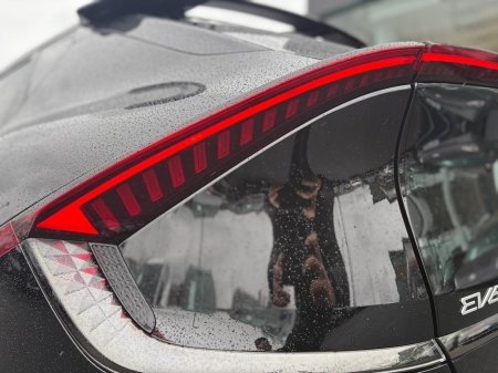 2026 Kia EV6 - thumbnail 9