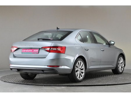 2020 Skoda Superb - thumbnail 9
