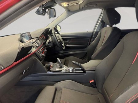 2016 BMW 3 Series - thumbnail 17