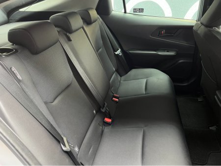 2025 Toyota Prius - thumbnail 11