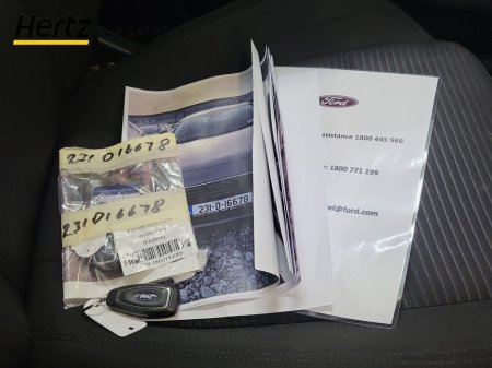 2023 Ford Focus - thumbnail 24