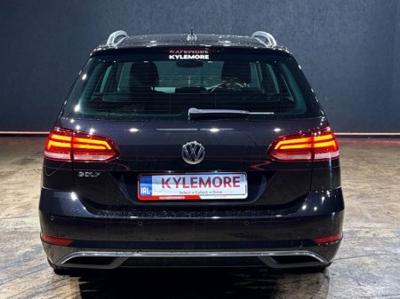 2020 Volkswagen Golf ESTATE AUTOMATIC 1.2L TSI - REVERSE CAMERA - UPGRADED ALLOY WHEELS - PADDLE SHIFT - DIGITAL DASH - CRUISE CONTROL - A/C HEATING CONTROLS €20,950 thumbnail