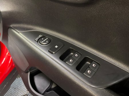 2023 Kia Stonic - thumbnail 12