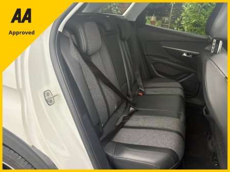 2019 Peugeot 3008 - thumbnail 14