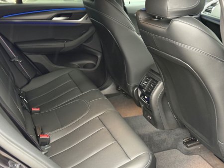 2026 BMW X4 xDrive20d M Sport Pro €89,950 thumbnail