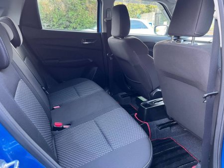 2021 Suzuki Swift - thumbnail 8