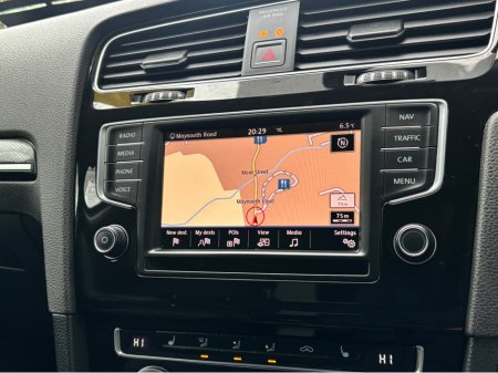 2017 Volkswagen Golf HIGHLINE 1.6 TDI MANUAL 5SPEED 110HP 5DR €13,450 thumbnail