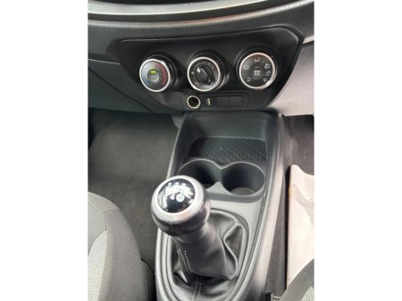 2022 Toyota Aygo - thumbnail 13