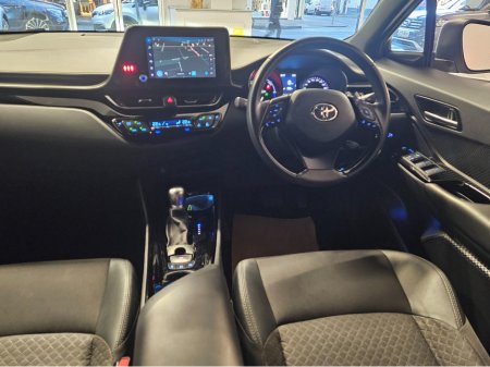 2023 Toyota C-HR HYBRID SPORT 4DR AUTO €25,950 thumbnail