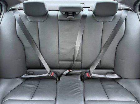 2018 BMW 3 Series 330e M-SPORT COMPETITION 2.0 HYBRID // LEATHER POWERED & HEATED M-SPORT SEATS // SERVICE HISTORY // BLIND SPOT MONITOR €22,900 thumbnail