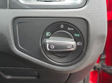 2018 Volkswagen Golf - thumbnail 22