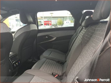 2025 Peugeot 5008 1.2 MHEV 145bhp E-DCS6 Allure €52,900 thumbnail