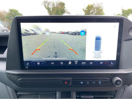 2025 Ford Transit Custom - thumbnail 13