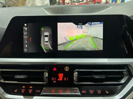 2024 BMW 3 Series - thumbnail 11