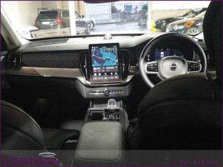 2025 Volvo XC90 - thumbnail 15