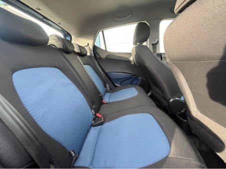 2017 Hyundai i10 DELUXE 4DR €9,450 thumbnail