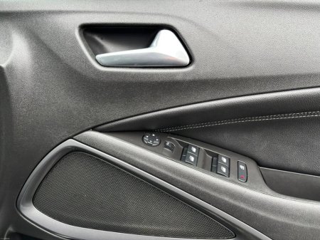 2022 Opel Crossland X - thumbnail 18