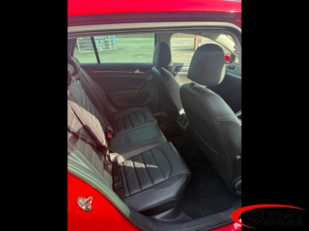 2017 Volkswagen Golf - thumbnail 7