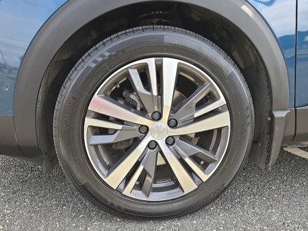 2023 Peugeot 5008 - thumbnail 10