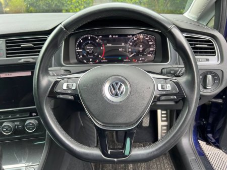 2020 Volkswagen Golf - photo 4