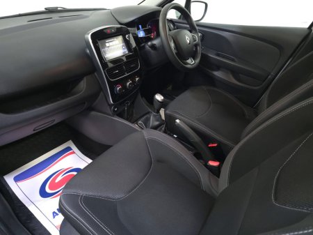 2017 Renault Clio  €10,950 thumbnail