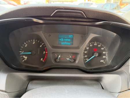 2017 Ford Transit - thumbnail 15