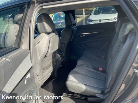 2021 Peugeot 5008 - thumbnail 7