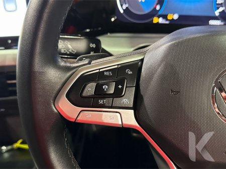 2023 Volkswagen Golf ETSI ACTIVE - FACTORY ALLOYS - DIGITAL DASH - PADDLE SHIFT - REVERSE CAMERA €27,950 thumbnail