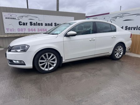 2013 Volkswagen Passat 2.0 TDI HIGHLINE BLUEMOTION 14 140PS 4DR AUTO €8,750 thumbnail