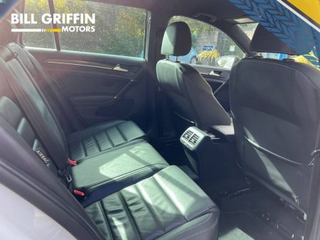 2016 Volkswagen Golf - thumbnail 8