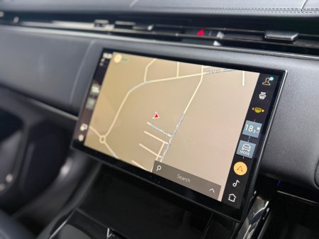 2024 Land Rover Range Rover Sport HSE DYNAMIC P460E *PAN ROOF* €104,990 thumbnail