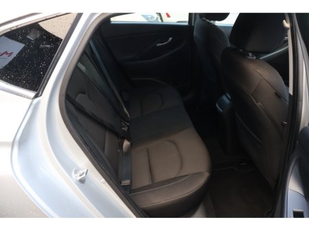 2018 Hyundai i30 FASTBACK 5DR Low Mileage Huge Spec! €14,495 thumbnail