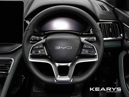 2025 BYD Seal U DM-i BOOST FWD "DEMO MODEL" €41,990 thumbnail