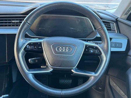 2021 Audi e-tron 50 QUATTRO TECHNIK NEW 22" WHEELS €28,995 thumbnail