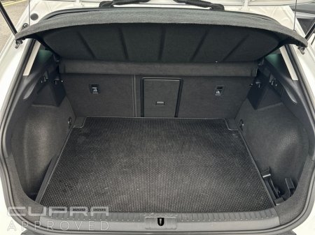 2023 Cupra Formentor *AUTO* e-Hybrid 204hp DSG €32,995 thumbnail