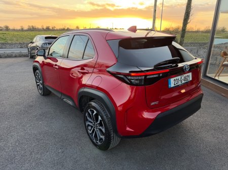 2023 Toyota Yaris Cross - thumbnail 8