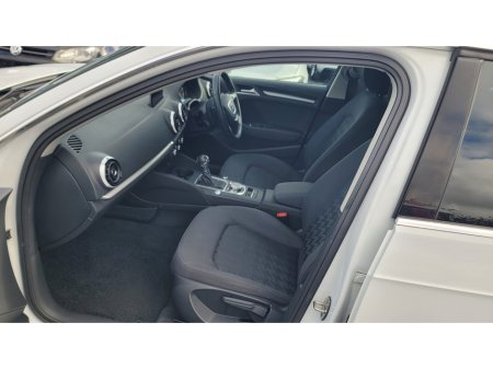 2015 Audi A3 - thumbnail 10