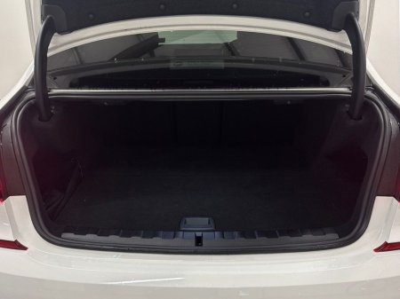 2022 BMW 3 Series - thumbnail 13