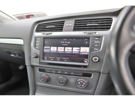 2016 Volkswagen Golf - thumbnail 21