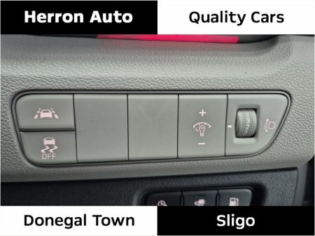 2022 Kia Niro 1 Owner | Automatic €25,900 thumbnail