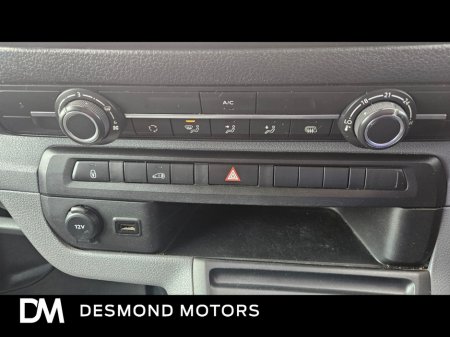 2021 Citroen Dispatch 1200 DRIVER BLUEHDI SS A €18,990 thumbnail